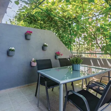 One-bedroom In * Pula