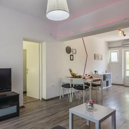 דירה One-bedroom In